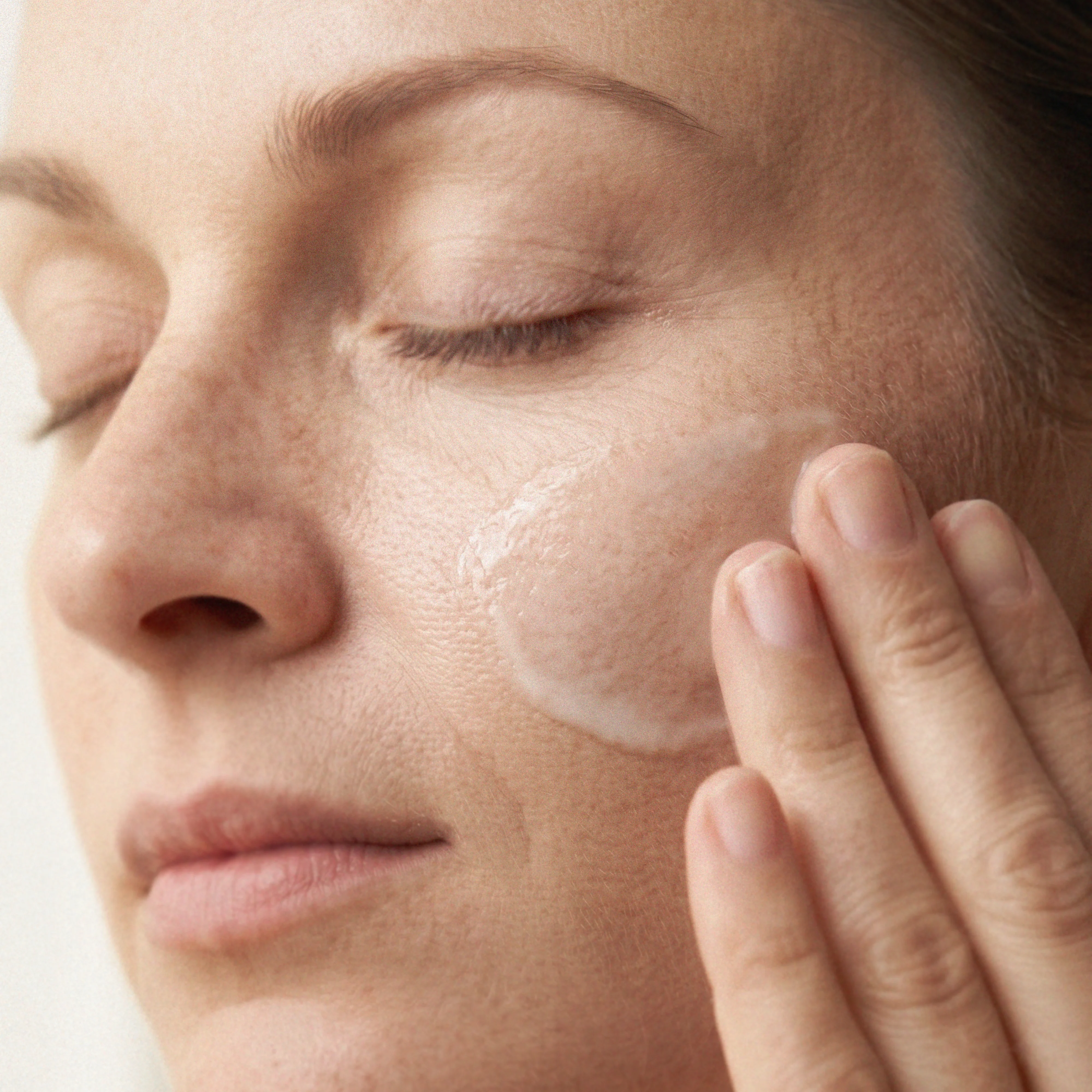Advanced Glow Reset Serum - Image 6